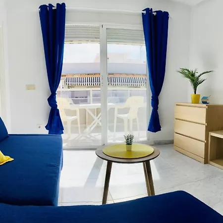 Sunny Penthouse Close To Everything * Torrevieja